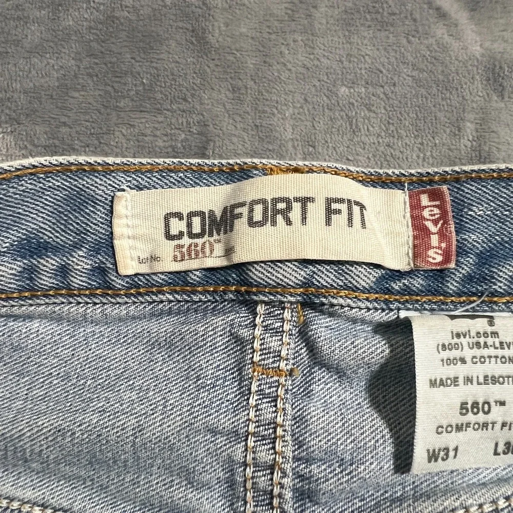 Vintage Levis 560 Jeans Mens 31x30 Light Blue Y2K Baggy Loose Faded Relaxed VTG